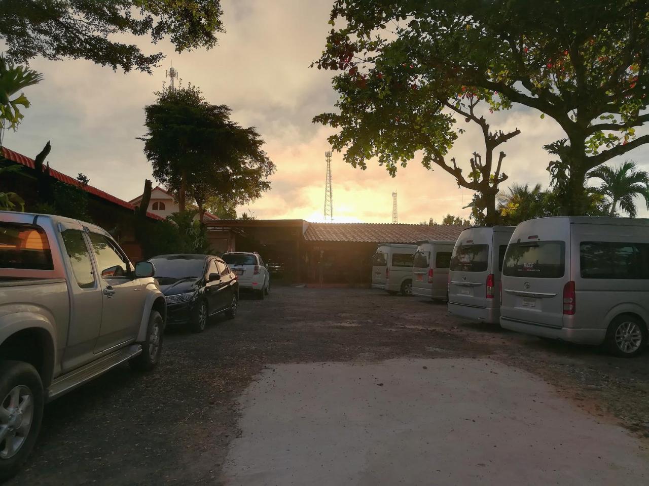 Khong Chiam Hotel Luaran gambar